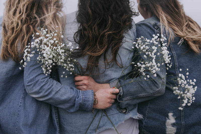 confidence women with flowers